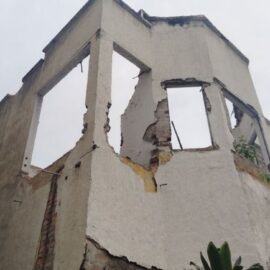 Abandono de inmueble en Granada genera preocupación entre residentes y comerciantes