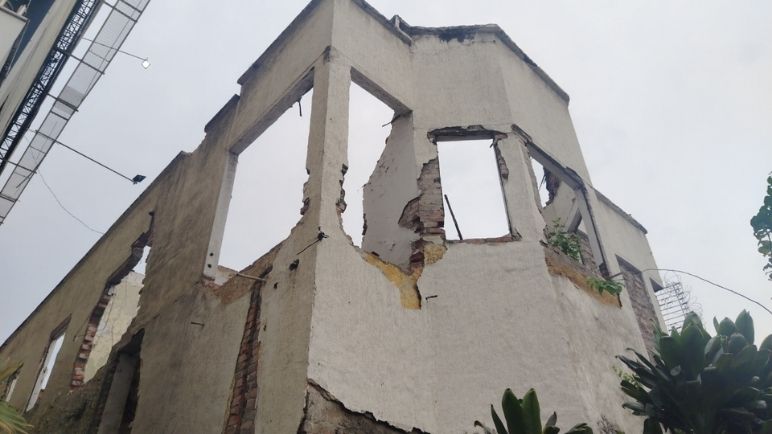 Abandono de inmueble en Granada genera preocupación entre residentes y comerciantes