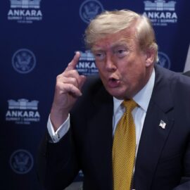 Trump da por acabado el alto el fuego con Irán y dice que no quiere negociar más