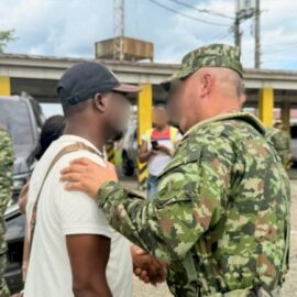 Operativo militar permitió rescatar a 45 personas secuestradas en el Chocó